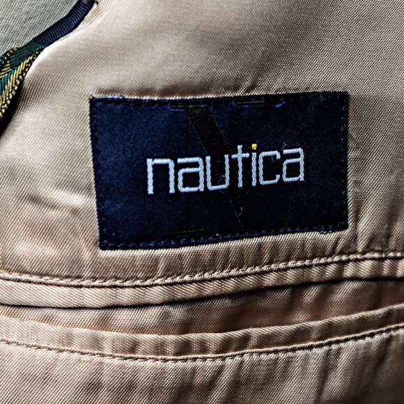 Mens Silk and Wool Blazer | 42 Regular | Classic Three Button Blazer - Picture 4 of 7